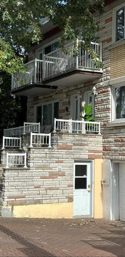 Cozy Spacious Work Friendly Lotus With Garden View High Speed Free Wi Fi And Parking Adjacent To Downtown Montréal Buitenkant foto